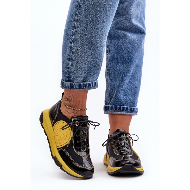 Deportivas Mujer Piel Maciejka 06295-01 Negro-Amarillo 2