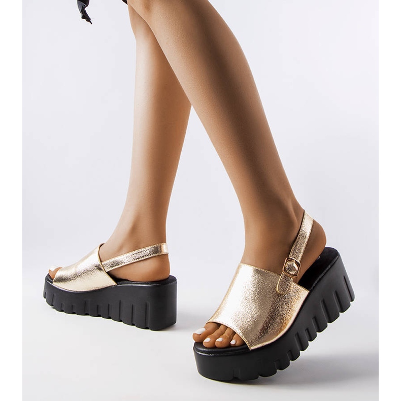 Sandalias cuña mujer Berfin doradas dorado 1 Sandalias cuña mujer Berfin doradas dorado 1