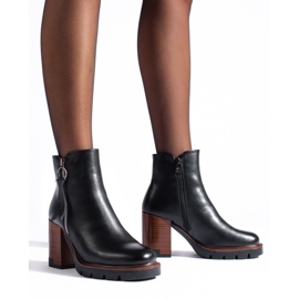 Botines negros clásicos de Vinceza 1