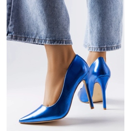 Tacones azules metalizados de Delis 2