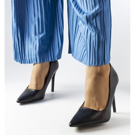 Tacones negros clásicos Delis 1