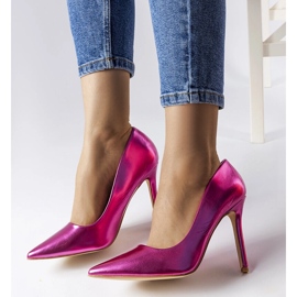 Zapatos de tacón metalizados rosa oscuro de Delis rosado 2