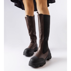 Botas altas marrón Pasquale 2