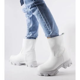 Zapatos de trabajo sin cordones blancos de Wuori 2