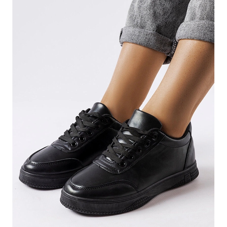 Zapatillas deportivas Donato negras. negro 1