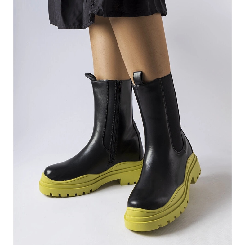 Botas negras con suela de color de Delebio negro 1 Botas negras con suela de color de Delebio negro 1