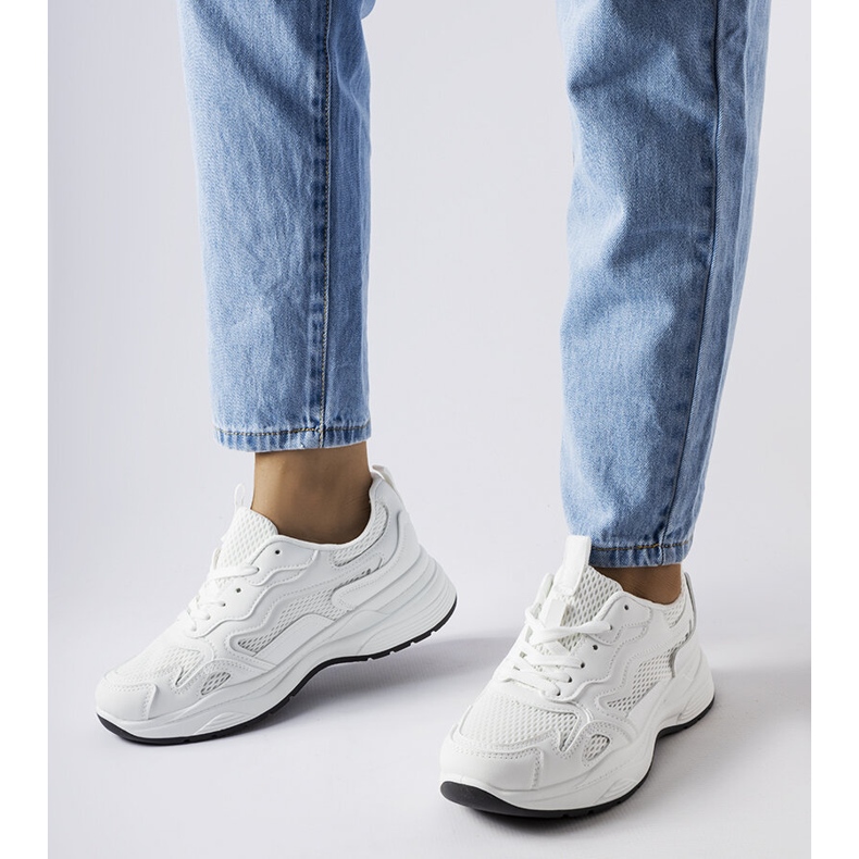 Inna Zapatillas deportivas huecas blancas. blanco 1