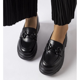 Mocasines negros con hebilla negra de Morubio 2