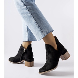 Botines Busson negros con pala irregular 3