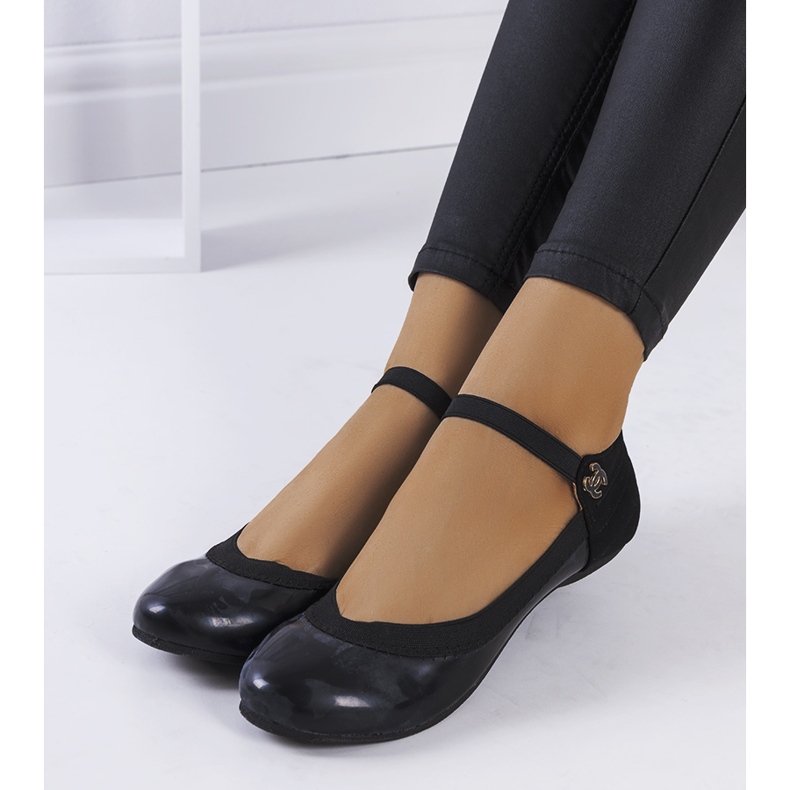 Bailarinas negras con elástico de Hari negro 1