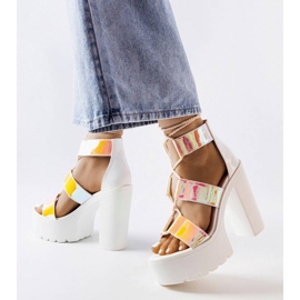 Inna Sandalias gruesas blancas en el puesto Katja blanco 1