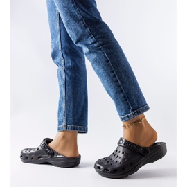 Pantuflas cerradas en espuma negras de Kleist negro 1