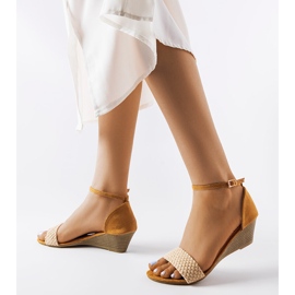 Sandalias cuña veltri beige 2