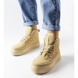 Botas de plataforma con cordones beige de Jolin 1 Botas de plataforma con cordones beige de Jolin 1