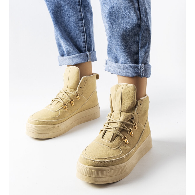 Botas de plataforma con cordones beige de Jolin 1 Botas de plataforma con cordones beige de Jolin 1