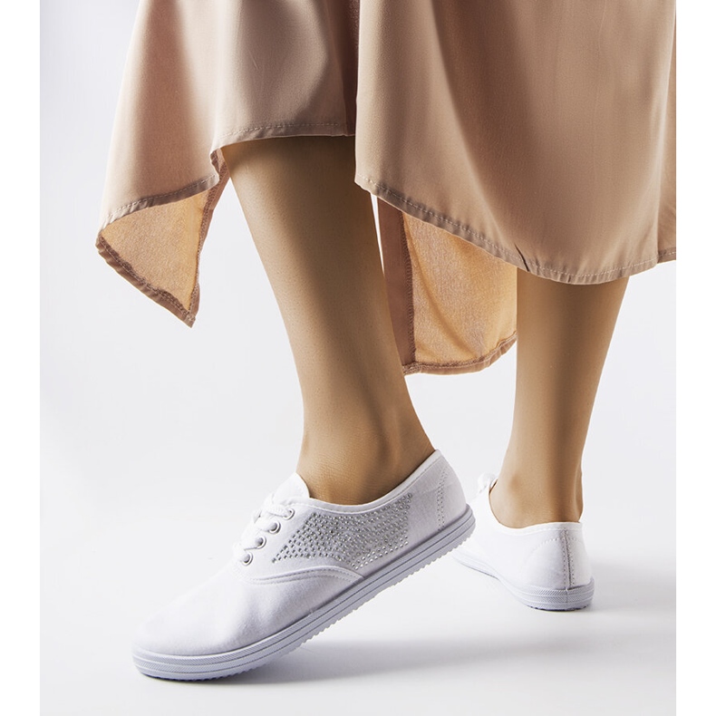 Deportivas blancas con pedrería de Godfrey blanco 1 Deportivas blancas con pedrería de Godfrey blanco 1