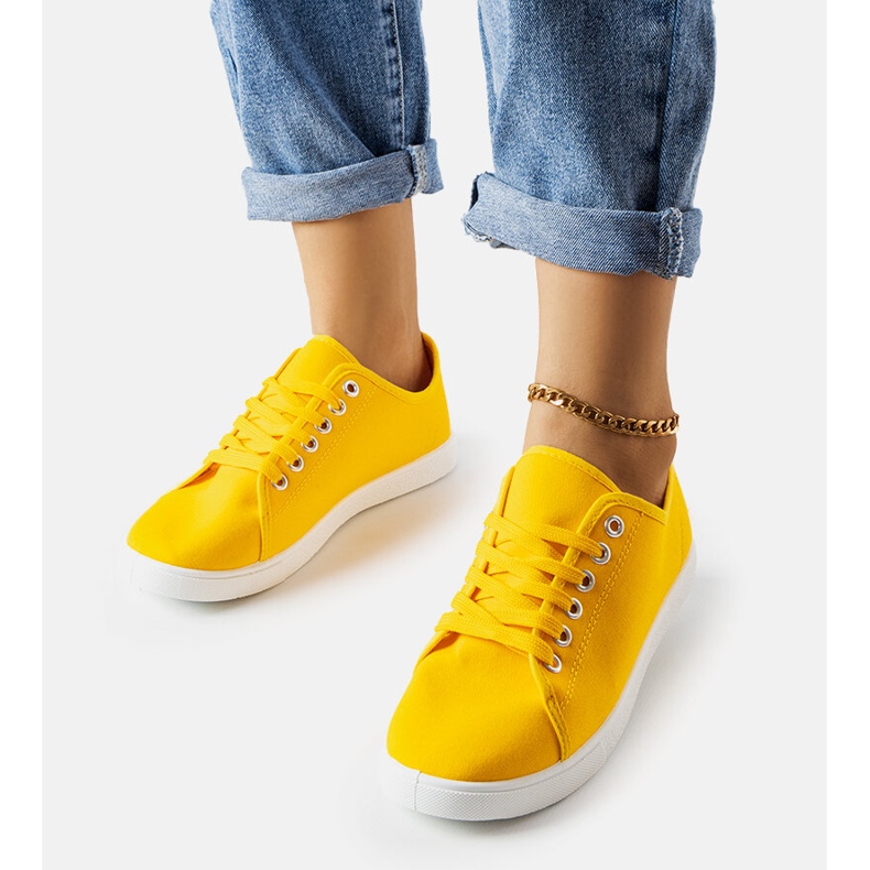Zapatillas de tela amarillas de Nampa amarillo 1