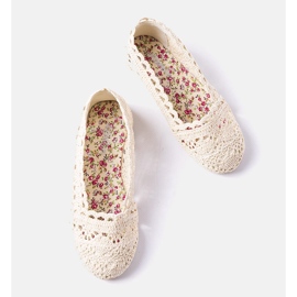 Bailarinas infantiles crochet beige de Lisa 1