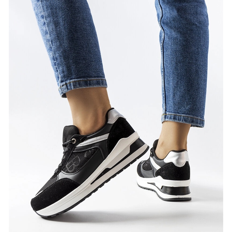 Inna Zapatillas deportivas negras con inserto Genovesee negro 1 Inna Zapatillas deportivas negras con inserto Genovesee negro 1
