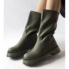 Botas Hollie verde mate 1