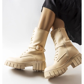 Botas de trabajo con cordones beige de Rive 2
