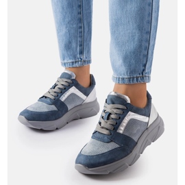 Zapatillas perforadas azules de Trecasali 1