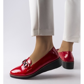 Inna Mocasines con cuña de charol rojos de Erin 1 Inna Mocasines con cuña de charol rojos de Erin 1