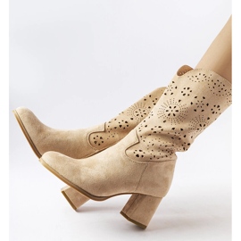 Botines calados beige de Vergiate 1
