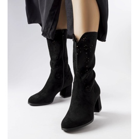 Botines calados negros de Vergiate 1