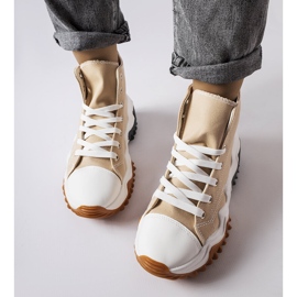Zapatillas beige con suela gruesa de Toro 2