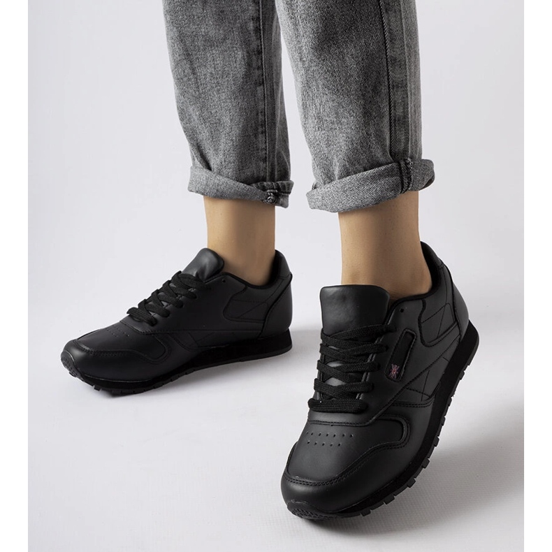 Zapatillas clásicas Poulsen negras. negro 1