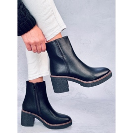 Tamika Botines tacón goma negro 2