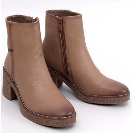 Tamika Botines tacón goma beige 1