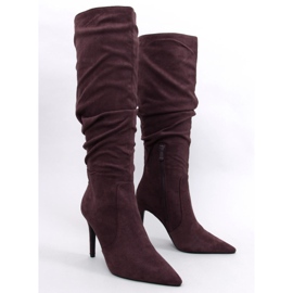 Botas clásicas de tacón alto de Danielle Brown marrón 1