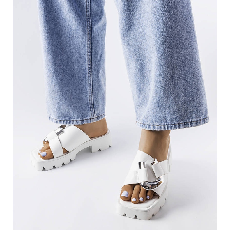 Chanclas blancas con suela tractor de Carceri blanco 1 Chanclas blancas con suela tractor de Carceri blanco 1