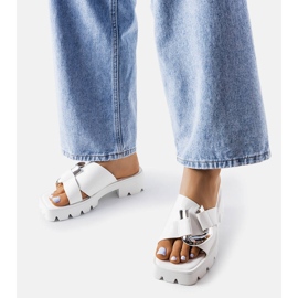 Chanclas blancas con suela tractor de Carceri blanco 3
