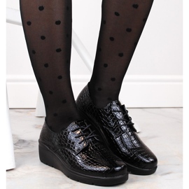 Zapatos oxford mujer charol Croco con cuña T.Sokolski 328 negro 4