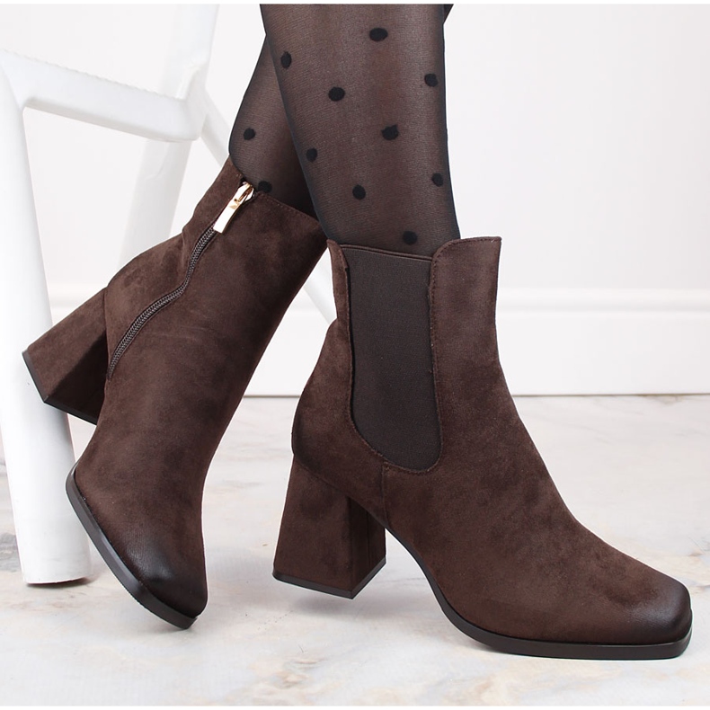 Botines de mujer de ante con tacón decorativo, marrón, Potocki SZ12183 1