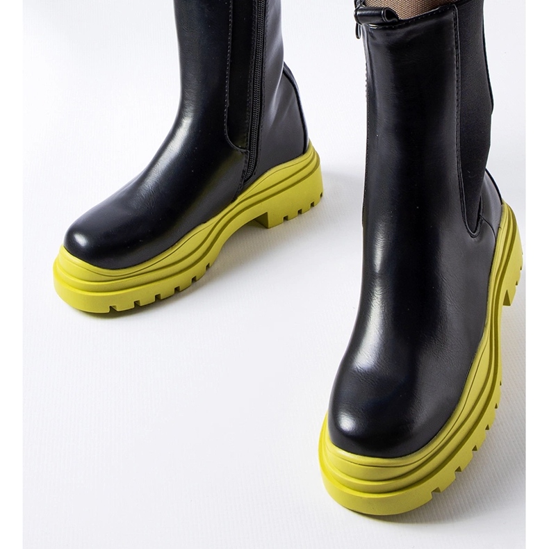 Botas negras con suela de color de Delebio negro 2