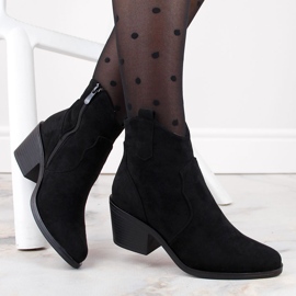 Botas cowboy de mujer de ante y tacón alto, negro S.Barski HY30-86A 1 Botas cowboy de mujer de ante y tacón alto, negro S.Barski HY30-86A 1