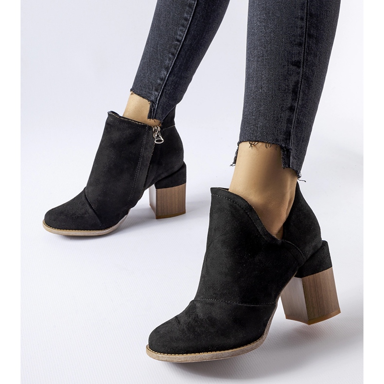 Botín tacón Artemisia negro 2