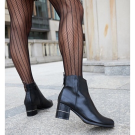 Botines negros con tacón decorativo Batista 4
