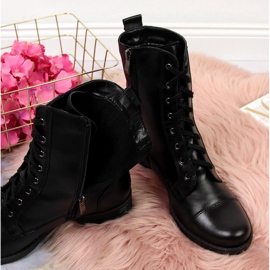 Botas de mujer de piel negra con aislamiento de Dolce Pietro negro 2