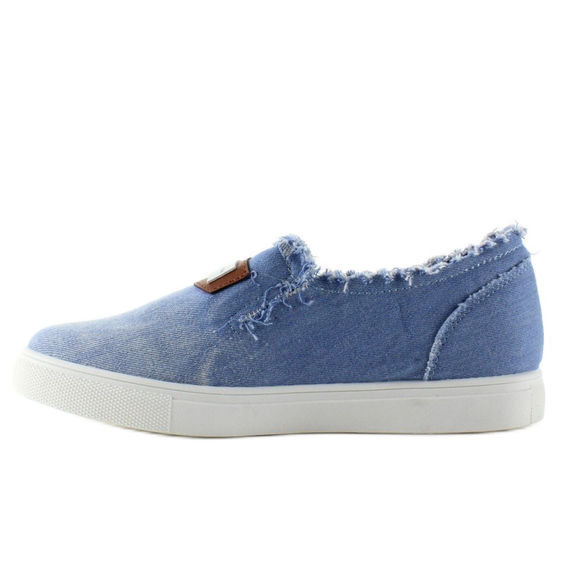 Slip-on vaquero con distintivo NB22 L. Azul 2 Slip-on vaquero con distintivo NB22 L. Azul 2