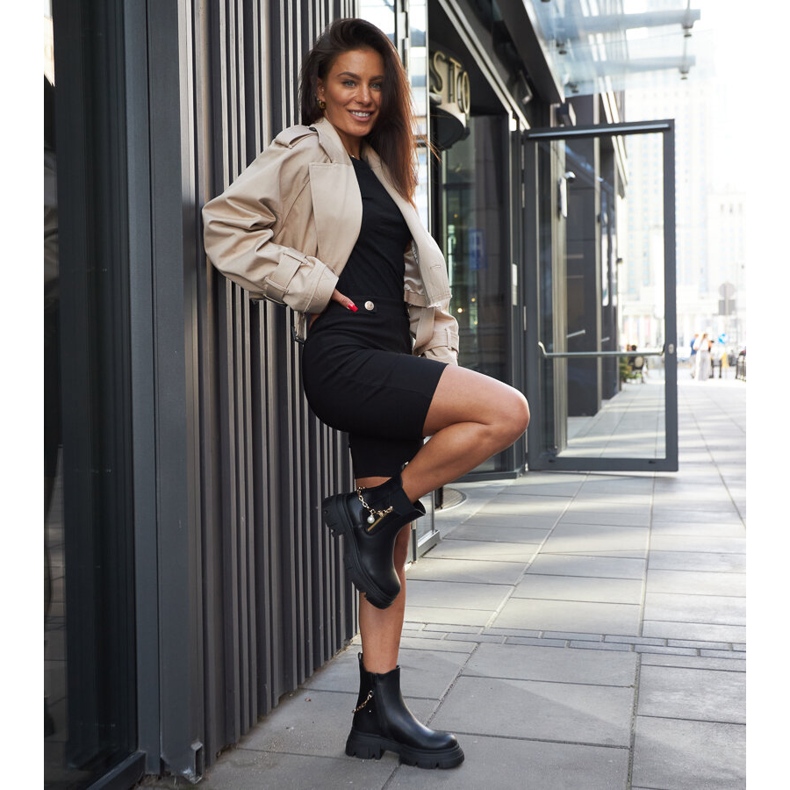 Botines negros con cadena decorativa Archard 1 Botines negros con cadena decorativa Archard 1