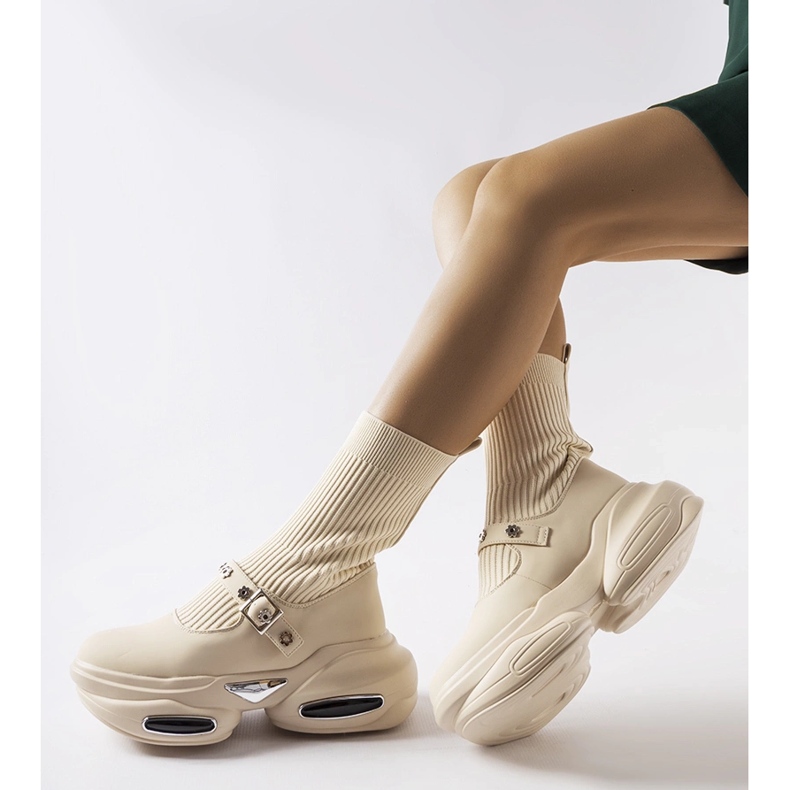 Botines color crema con parte superior tipo calcetín de Ivana beige 1