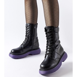 Zapatos aislantes negros con suela morada Beata 1