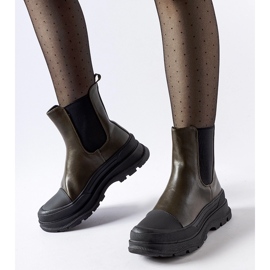 Zapatos verdes con suela deportiva de Ermanno. 1 Zapatos verdes con suela deportiva de Ermanno. 1