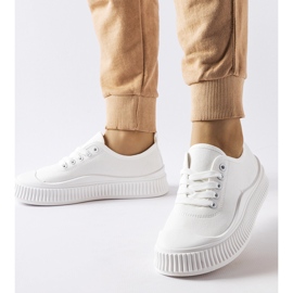 Zapatillas Collepepe blancas con plataforma blanco 1 Zapatillas Collepepe blancas con plataforma blanco 1