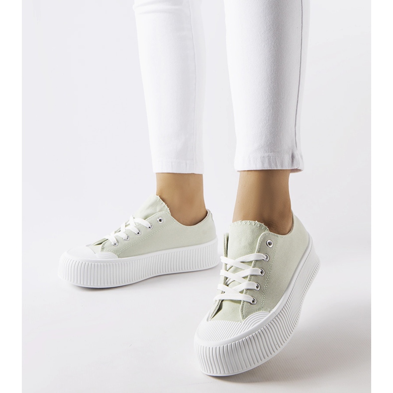 Zapatillas verdes sobre plataforma gruesa Fortunata. 1